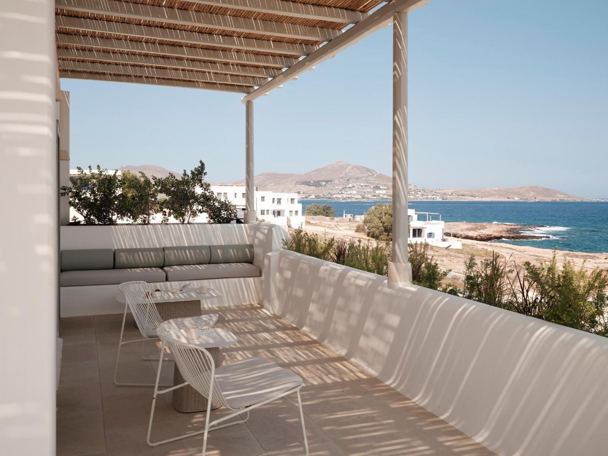 Akria Seaside Suites Naousa  Exterior foto